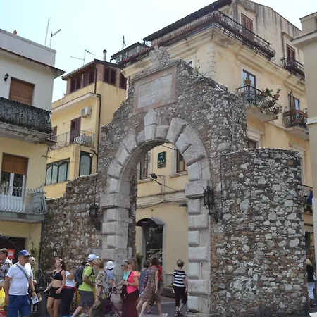 Tauromenion Bed & Breakfast Taormina
